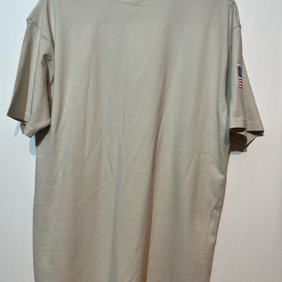 USA 3d plush red graphic on chest with US flag on left sleeve. NWOT - Picture 3 of 7